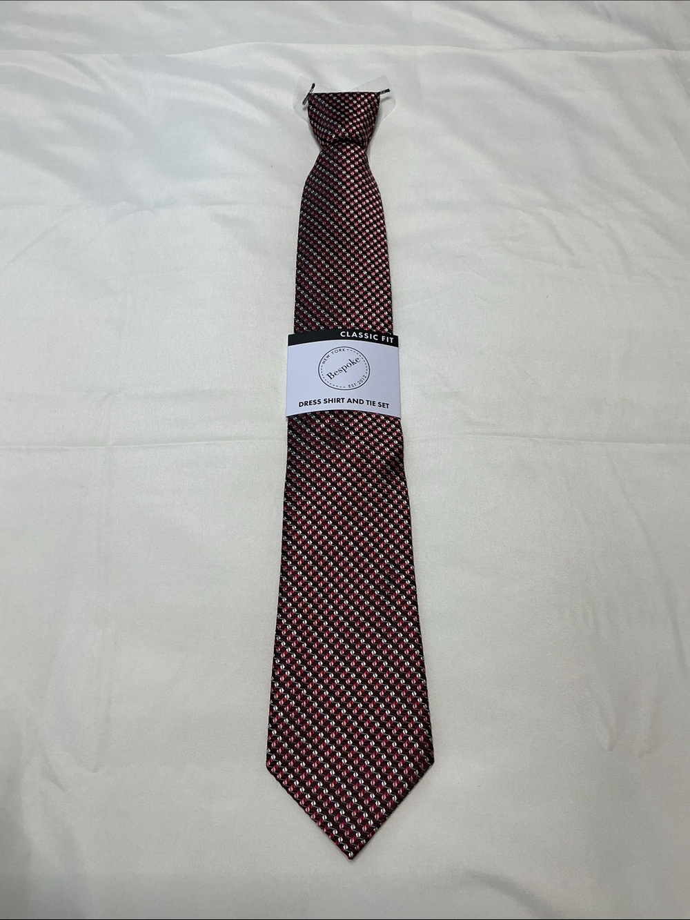 Bespoke Classic Fit Men's Tie - Burgundy Pattern